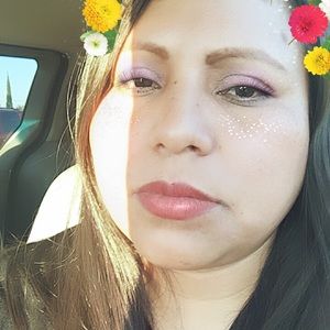 Meet your Posher, Anabel